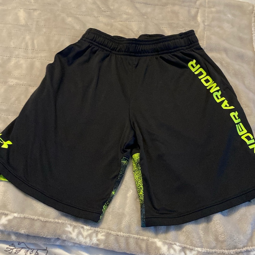 Boys Under Armour shorts